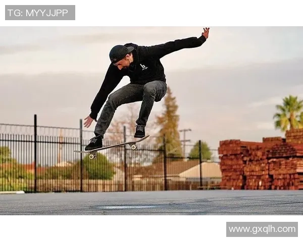 杭州滑板队在滑板节奏排行榜中荣获第十名展现出色实力与团队风采